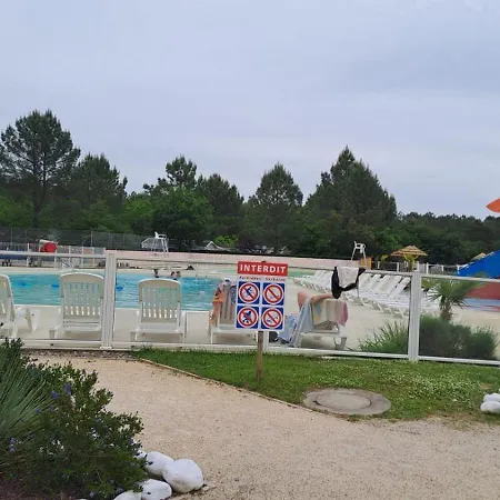 Kemp Mh 468 Luminosa 3ch Dont 1 Parentale Et 2sdb Proche Des Activites Dans 4 Etoiles *