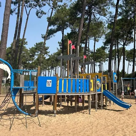 Mh 468 Luminosa 3ch Dont 1 Parentale Et 2sdb Proche Des Activites Dans 4 Etoiles *